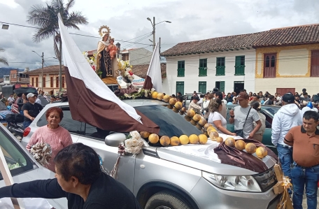 EUCARISTIA EN HONOR A LA VIRGEN DEL CARMEN